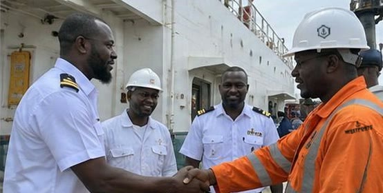 WESTPORTS agent welcoming a crew